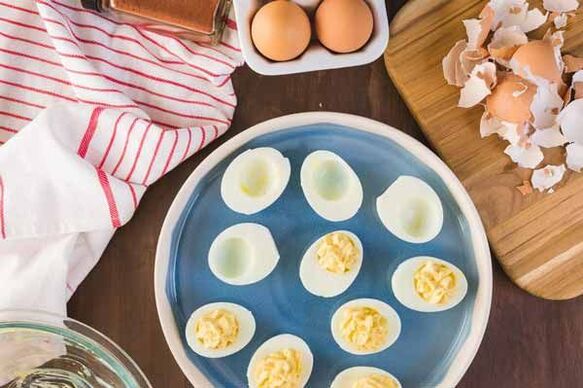 kokius maisto produktus galima valgyti laikantis kiaušinių dietos